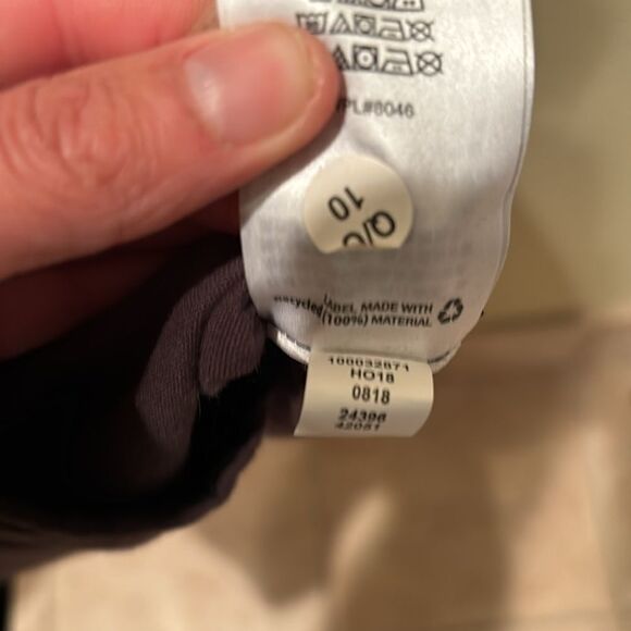 Style and Co woman's deep purple velvety coat or shirt w gorgeous flower detail - Picture 15 of 15